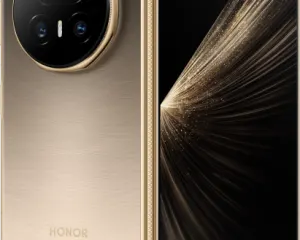 SAFI-0018 - مؤسسة العبقري الصغير للتجارة الالكترونية Gold Honor smartphone shown from the back with a large circular camera module, placed beside its front-facing display on an open, foldable-style pair.